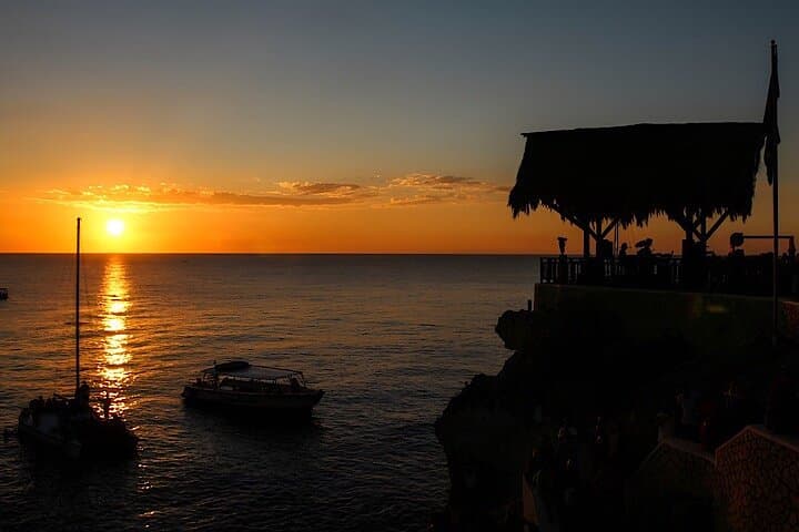 Experience the Sun and Surf: Montego Bay to Rick's Cafe Day Tour photo 6