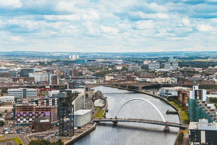 Private 4-Hour Glasgow City Tour: University, Cathedral & River Clyde Highlights photo 2
