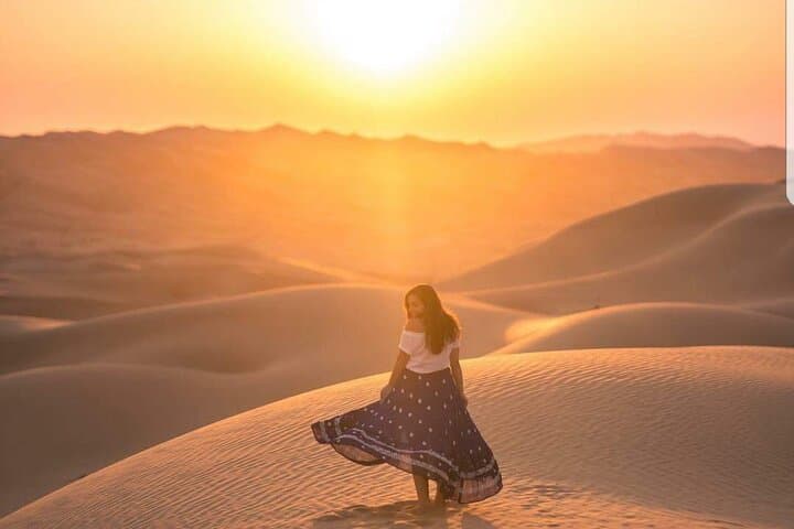 Private Sunrise Desert Safari Abu Dhabi: Dawn Dune Bashing & Camel Rides