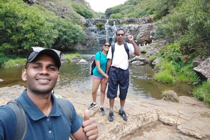 Waterfall Hike near Trou d'Eau Douce — Swim, Jump and Fish-Massage in Mauritius photo 3