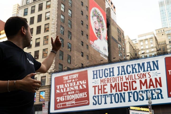 New York Soccer Experience: Manhattan Walking Tour of Stadiums, Shops & Murals photo 4