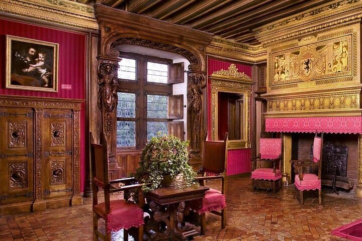 Private Loire Valley Châteaux Day Trip from Paris — Chambord & Chenonceau photo 4