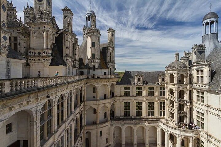 Private Loire Valley Châteaux Day Trip from Paris — Chambord & Chenonceau photo 6