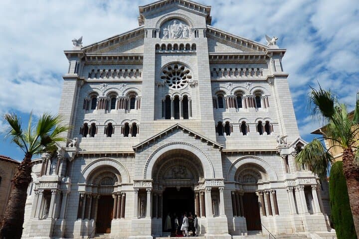 Milan to Monaco Private Transfer with 2-Hour Genoa Stop — Scenic Riviera Drive