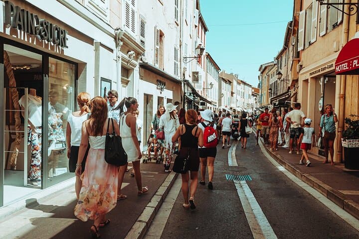 Monaco to Saint-Tropez Private Transfer with a 2-Hour Stop in Nice