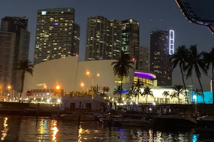 Miami Sunset & City Lights Cocktail Cruise: Biscayne Bay by Twilight photo 5