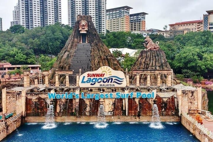 Sunway Lagoon Theme Park Entry with Return Transfers — Kuala Lumpur Day Trip photo 3