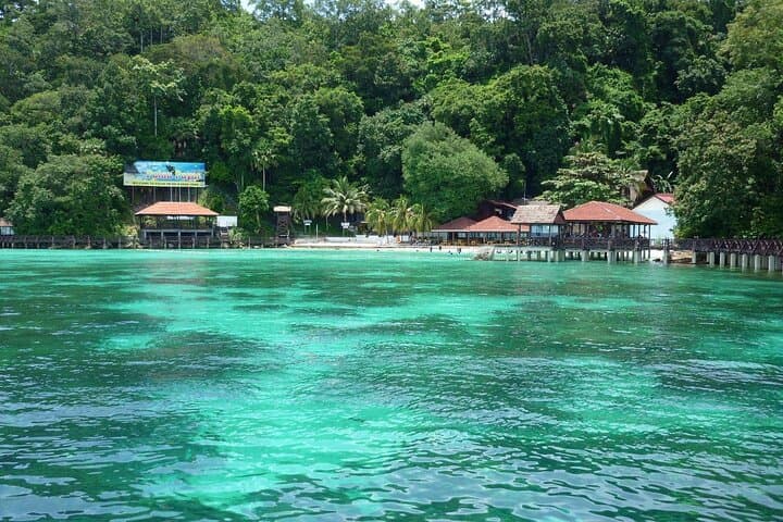 Pulau Payar Scuba Diving from Langkawi - Marine Park Day Trip photo 4
