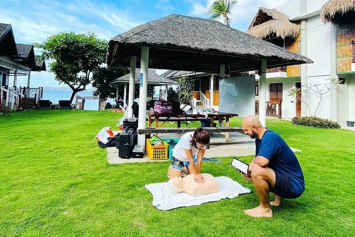 PADI Open Water Diver Course in Anilao — 2-Day Certification & Marine Life Dives photo 2