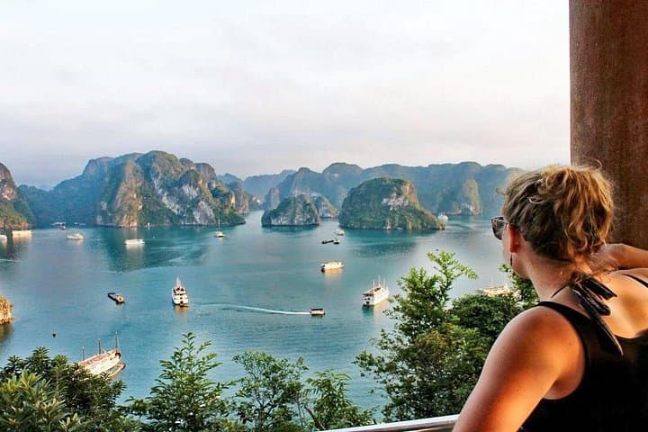 Halong Bay Full-Day from Hanoi: Sung Sot Cave, Titop Island & Kayaking photo 1