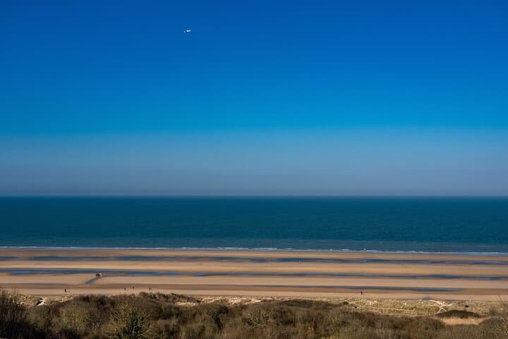 Guided Normandy E‑Bike Tour to Omaha Beach — Private WWII Battlefield Ride photo 4