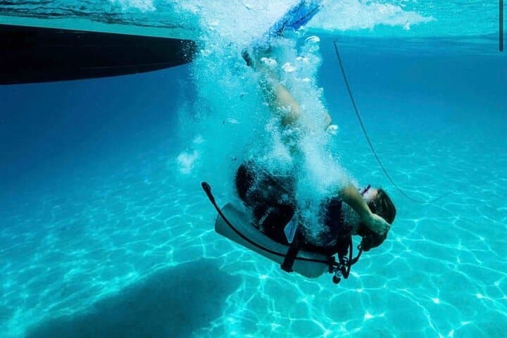 Tahiti Level 1 Scuba Course — 0–20m Intro Certification in the Lagoon