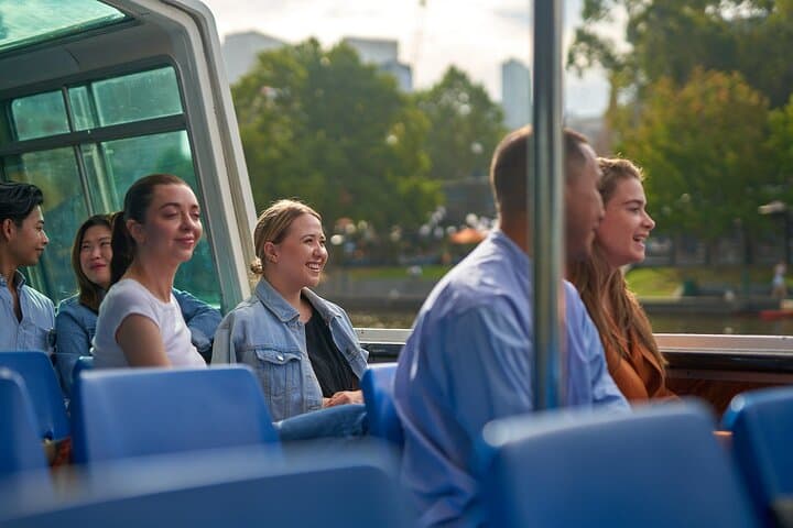 Melbourne Yarra River Highlights Cruise: Skyline, Botanic Gardens & Docklands photo 3