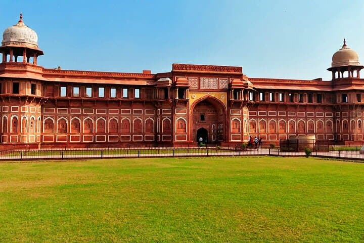 Private Agra Day Trip from Delhi — Taj Mahal, Agra Fort & Mehtab Bagh photo 3