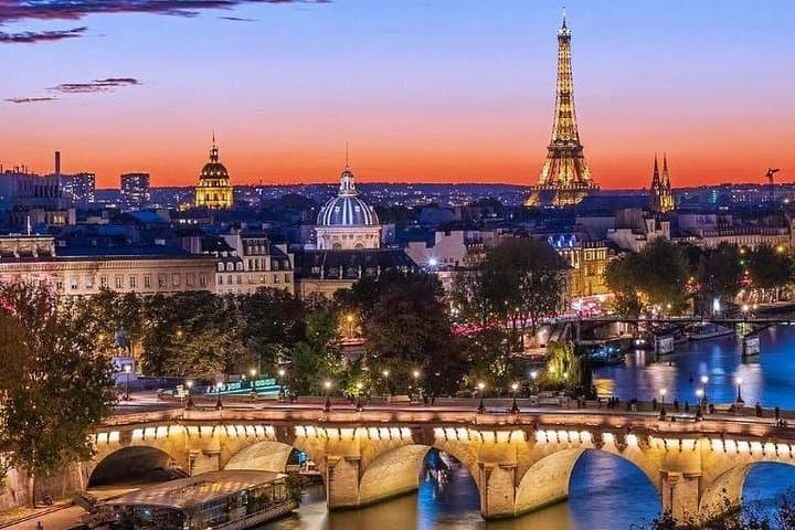 Paris in a Day: Private Full-Day Driving Tour of City Highlights photo 3