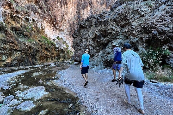 Colorado River Full-Day Kayak Tour: Black Canyon Hot Springs & Caves (12 mi) photo 2