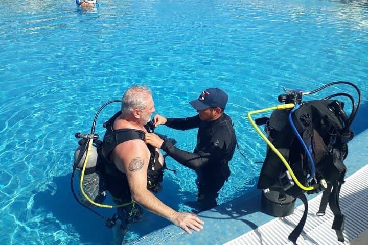 Discover Scuba Diving in Bávaro: PADI Beginner Course in Punta Cana photo 4