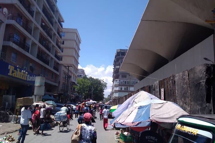 Private Insightful City Tour of Dar es Salaam — 1–2 Hour Walking & Driving Experience photo 3
