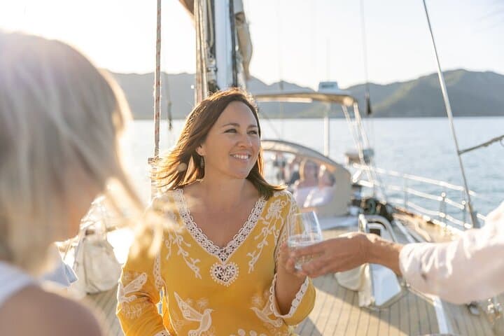 Magnetic Island Sip and Sail Sunset Cruise — Twilight Yacht Experience in Cleveland Bay photo 2