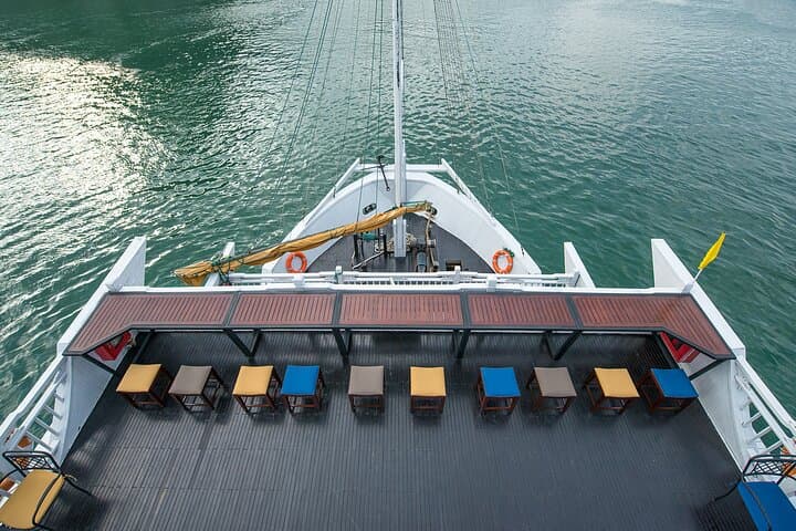 3-Day Paradise Sails Halong Bay Cruise: Luxury Junk Through Karst Islands photo 4