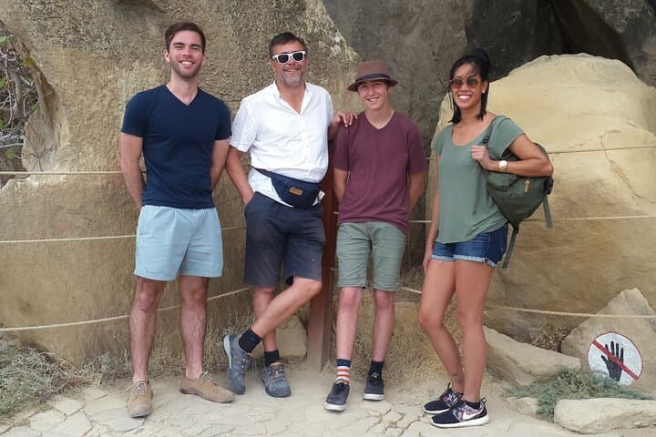 Gobustan & Azerbaijan’s Mud Volcanoes: UNESCO Petroglyphs Day Tour from Baku