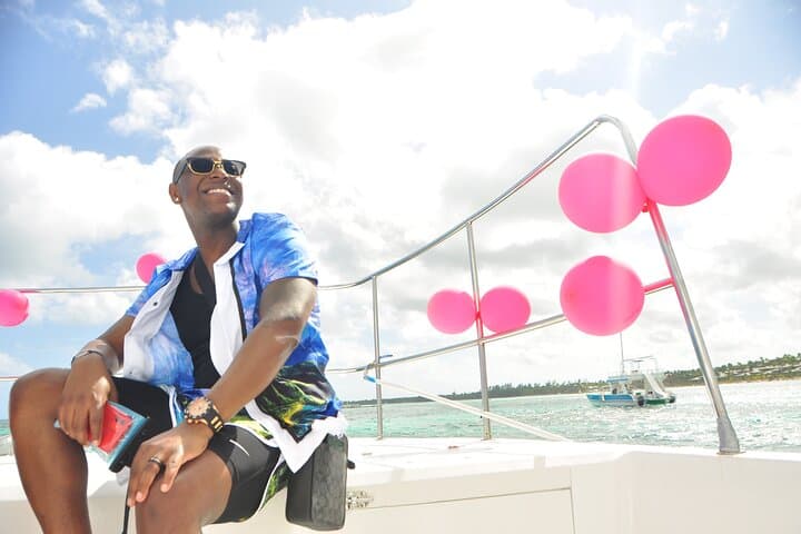 Private Foam Party Boat VIP Punta Cana — Catamaran Snorkel, Natural Pool & Foam Party photo 4