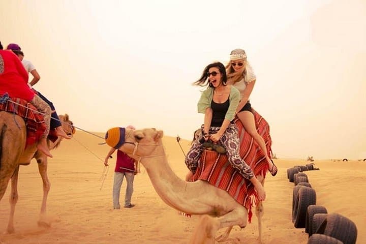 VIP Early Morning Desert Safari Dubai: Sunrise Dunes, 4x4 Dune Bashing & Breakfast photo 4