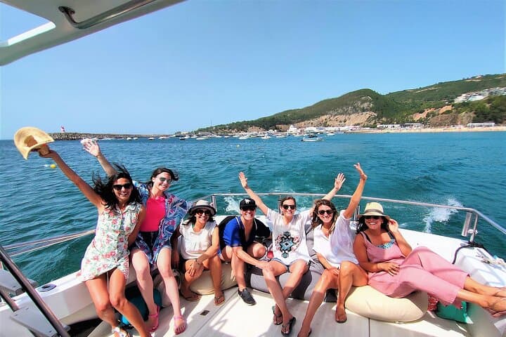 Private Yacht Tour to Arrábida's Secret Beaches from Sesimbra photo 2