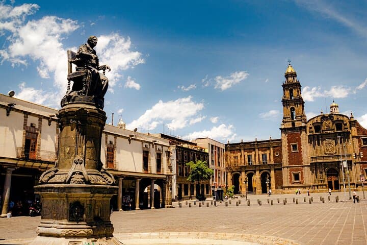Santo Domingo Colonial Heritage: Full-Day Iconic Highlights & Historical Tour photo 3