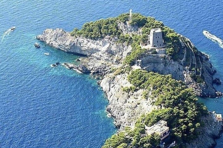 Private Full-Day Amalfi Coast Boat Tour with Skipper and Snorkeling photo 6