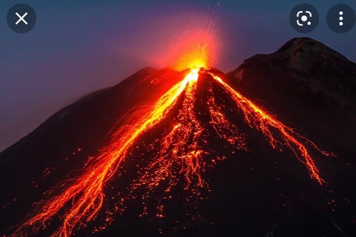Mount Etna and Taormina Private Day Tour from Messina photo 2