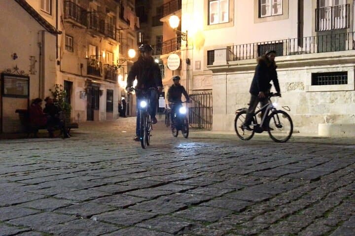 Lisbon Night Tour by Electric Bike: Sunset Miradouros & City Lights photo 6