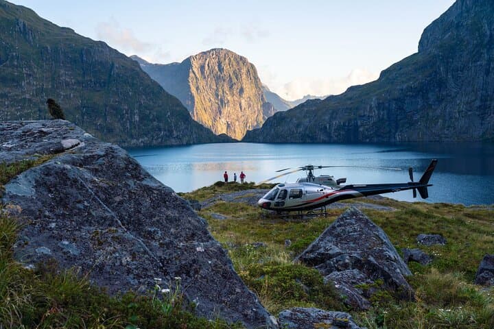 Sutherland Falls Helicopter Scenic Flight from Milford Sound