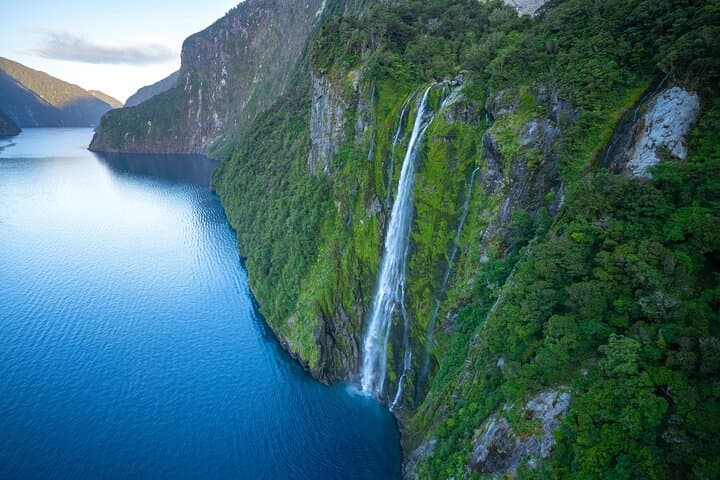 Helicopter Flight Over Mitre Peak and Milford Sound: A 20-Minute Aerial Perspective photo 3