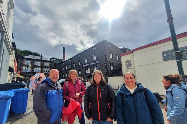 Oban Wee Walk & Whisky Tasting: Guided Coastal Walk and 3 Drams photo 4