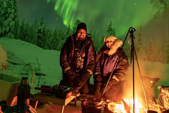 Private Northern Lights Photography Hunt from Rovaniemi — Expert Aurora Chase photo 2