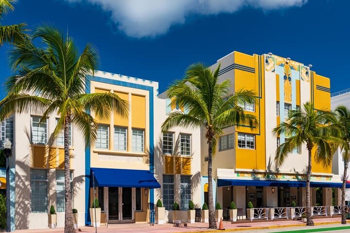 Private Miami Art Deco Walking Tour — South Beach Architecture Walk photo 5