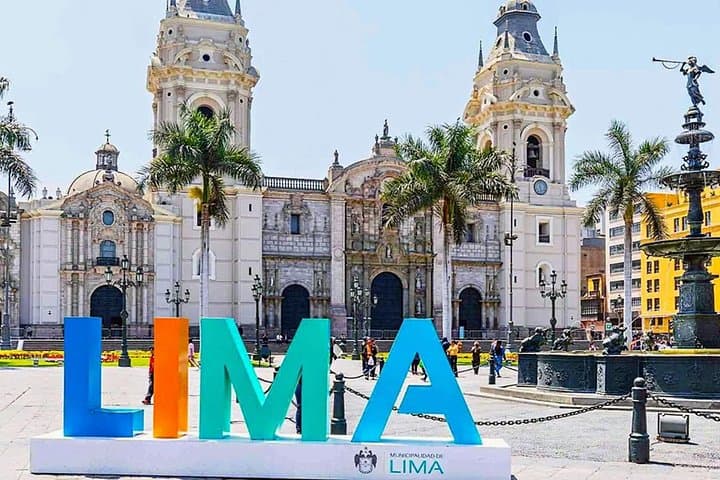 Peru Fantastico: 8-Day Lima, Paracas, Machu Picchu & Rainbow Mountain Tour photo 2