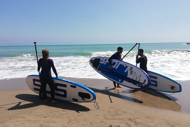 Learn to Surf or Paddle in Benicàssim: Beginner Courses on Castellón’s Protected Bay