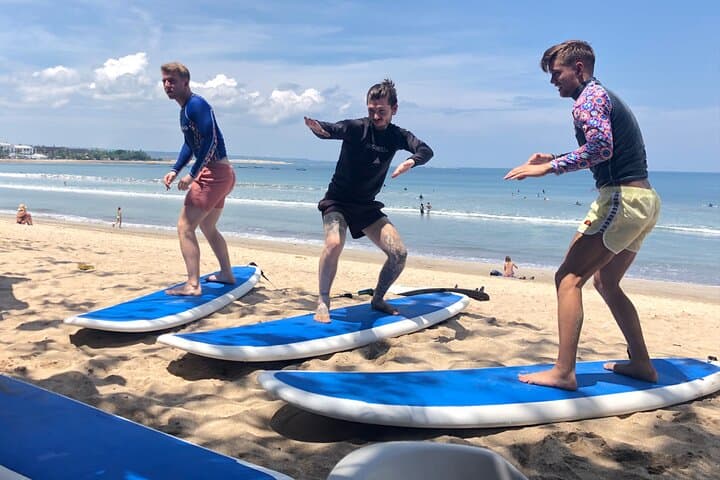 Kuta Beach Surf Lesson for Beginners and Intermediates — Private 1-on-1 Coaching photo 3