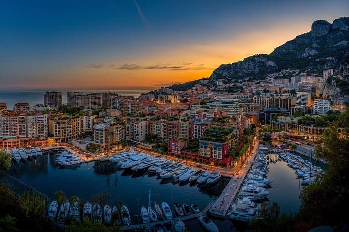 Coastal Transfer from Antibes to Monaco with a 2‑Hour Nice Promenade Stop photo 4