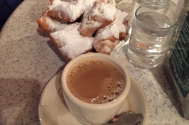 Strolling the French Quarter: 90-Minute History Tour & Café Du Monde Beignets photo 3