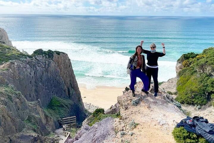 Private Full-Day Arrábida Beach Tour from Lisbon — Sesimbra Coves & Seafood photo 4