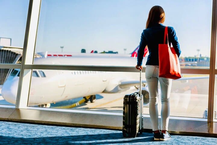 Private Airport Transfer from Sigiriya, Dambulla & Habarana to Colombo (CMB) photo 5