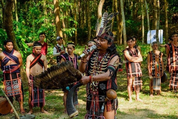 Central Vietnam DMZ & Vinh Moc Tunnels: 4-Day Trails and Hill‑Tribe Immersion photo 5