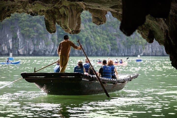 Private Halong Bay Day Cruise: Cave, Kayak & Ti Top Beach photo 4