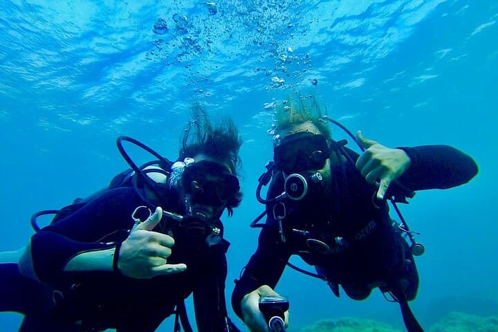 Baptism of the Sea: Beginner Scuba Dives on Elba’s Clear Waters photo 2