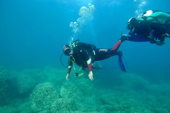 Baptism of the Sea: Beginner Scuba Dives on Elba’s Clear Waters photo 4