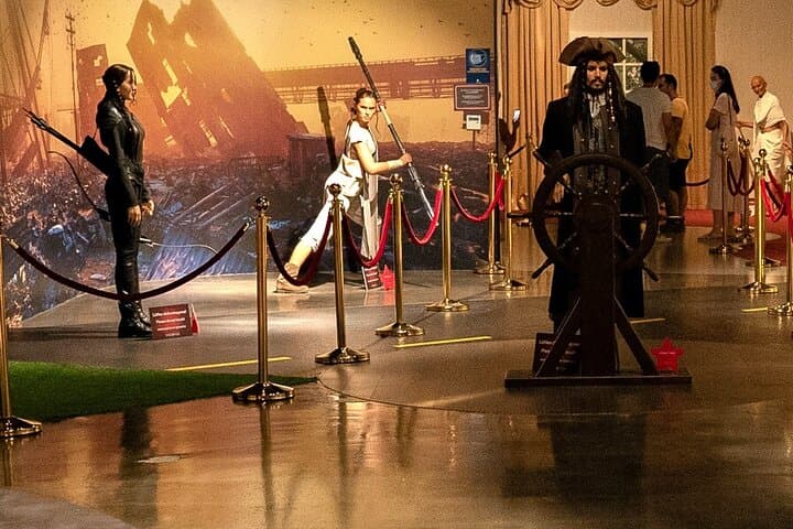 Antalya Aquarium & Face2Face Wax Museum Private Transfer — Skip-the-Line Tour photo 3