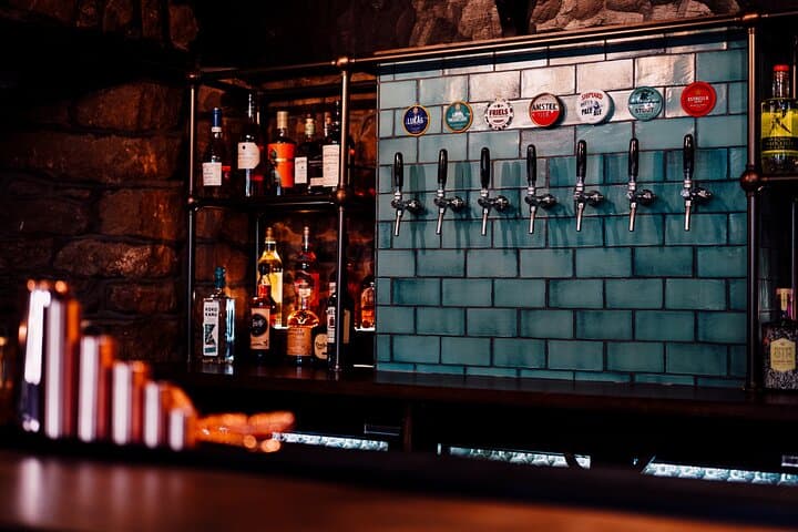 Peak District Pub Tour: Thornbridge Taproom to Six Rural Pubs photo 2